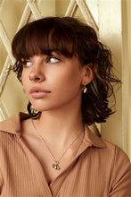 Load image into Gallery viewer, EMBRACE T-BAR NECKLACE
